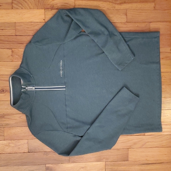 Vineyard Vines Pullover - Picture 5 of 5